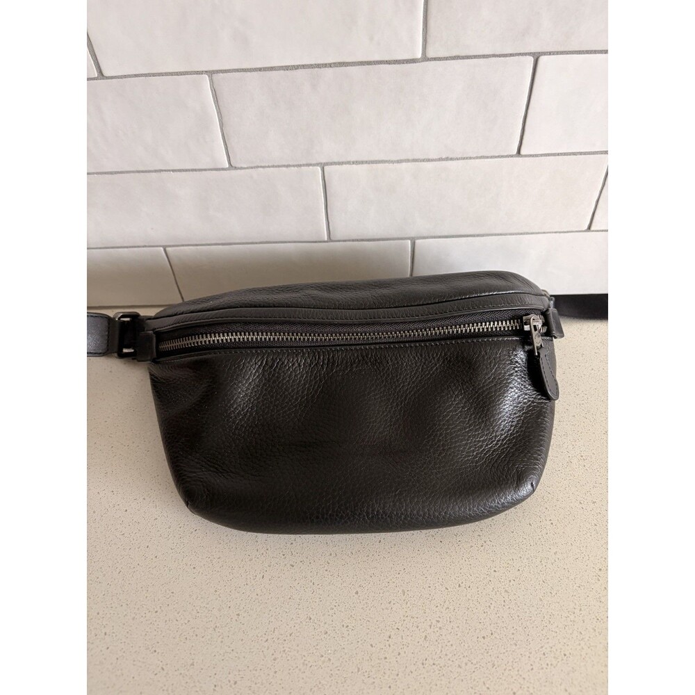 Coach Black Belt Bag Fanny Pack Zip Closure Adjustable Strap Men's Travel